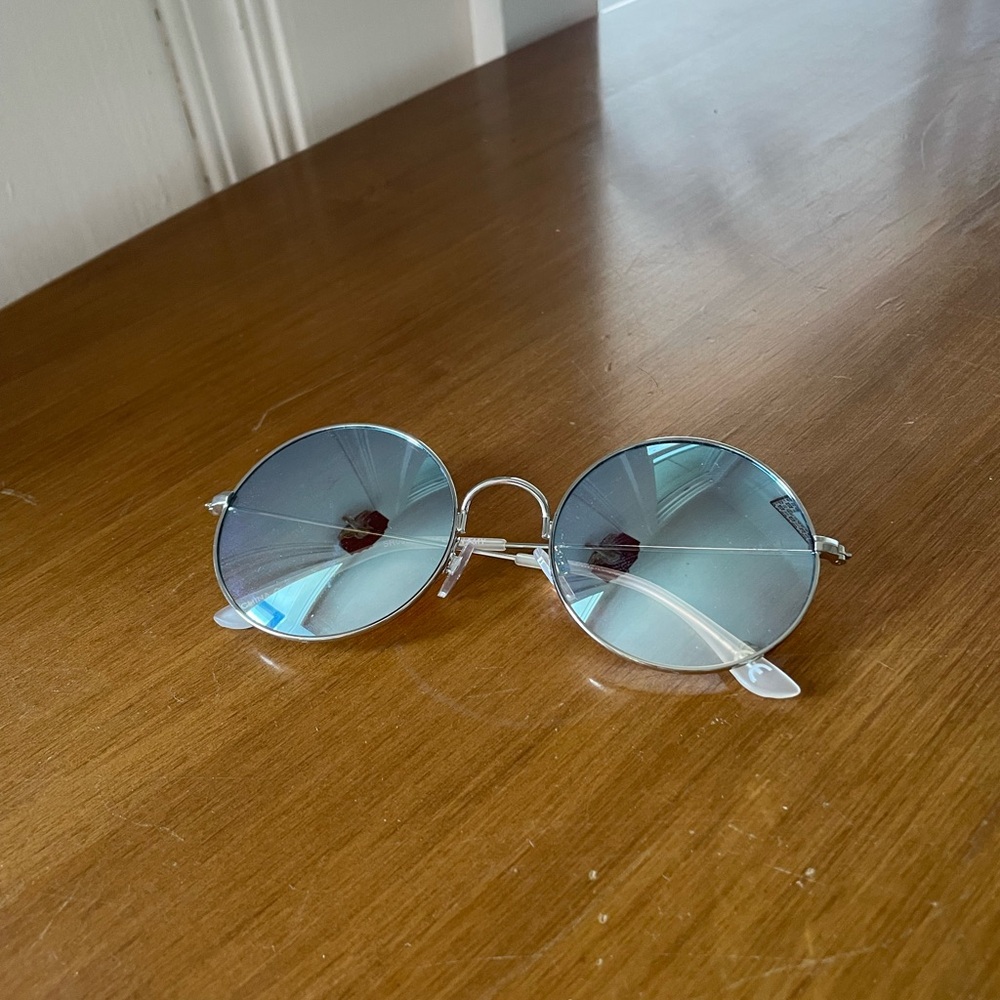 70s Style Circle Frame Sunglasses